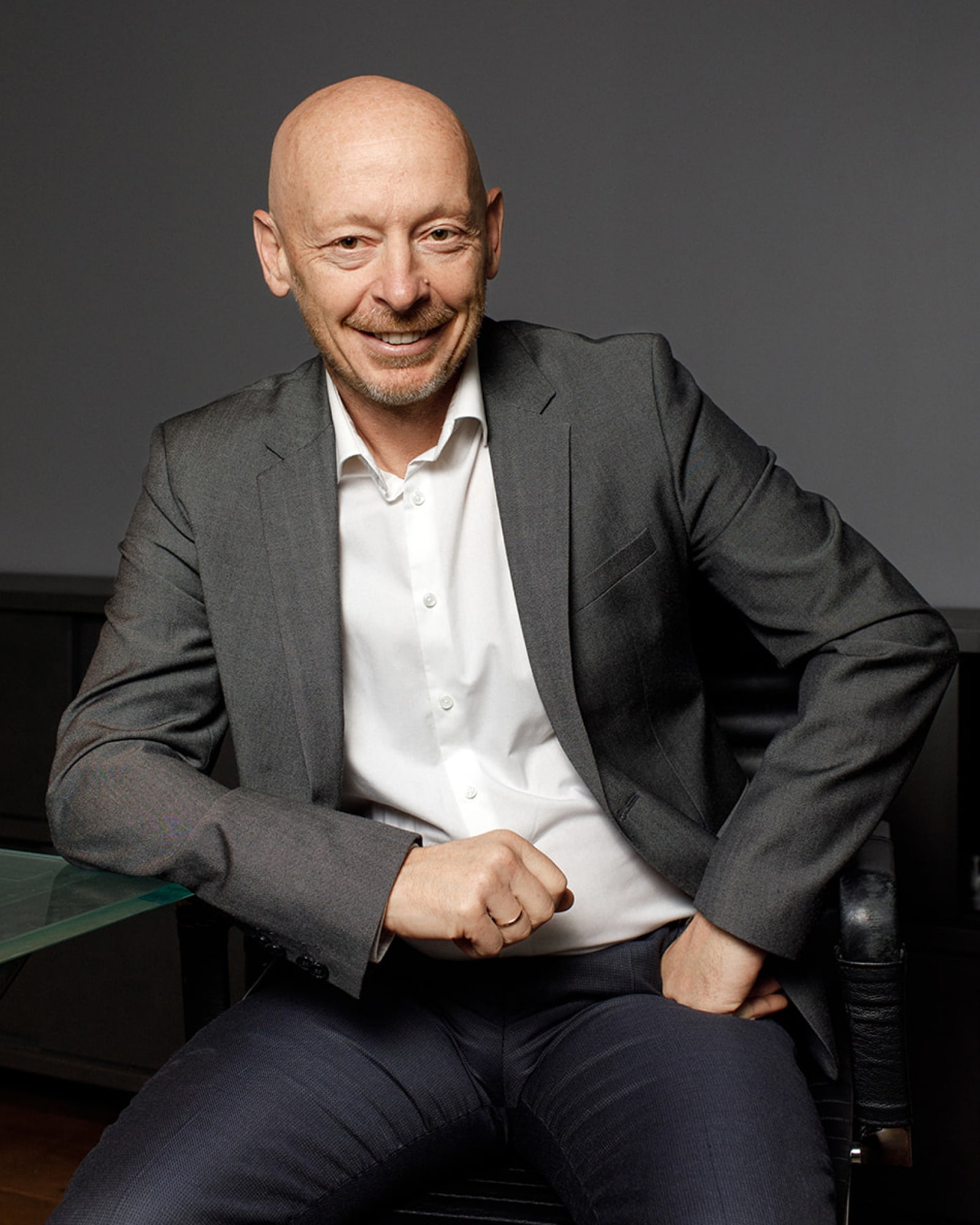 Mr. Sébastien Haulet - Manager HK Courses
